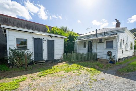 Photo of property in 12 George Street, Hikurangi, 0114