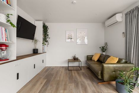 Photo of property in 14 Brinkley Road, Otumoetai, Tauranga, 3110