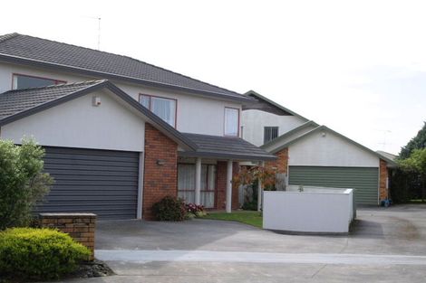 Photo of property in 2/12 Shannon Place, Northpark, Auckland, 2013