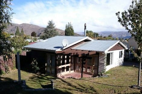 Photo of property in 46 Ortive Street, Cromwell, 9310