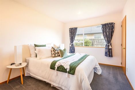 Photo of property in 33 Coniston Avenue, Ilam, Christchurch, 8041