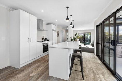 Photo of property in 75a Rototuna Road, Rototuna, Hamilton, 3210