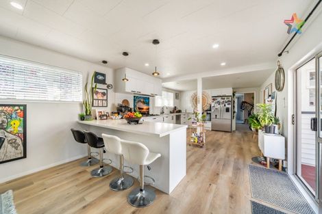 Photo of property in 7 Hine Road, Wainuiomata, Lower Hutt, 5014