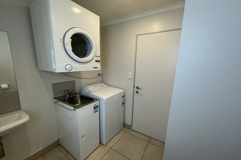 Photo of property in 149 Glenmore Street, Kelburn, Wellington, 6012