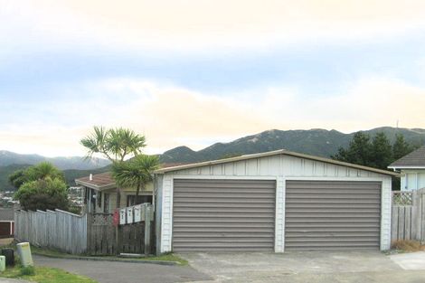 Photo of property in 16 Caldwell Street, Karori, Wellington, 6012