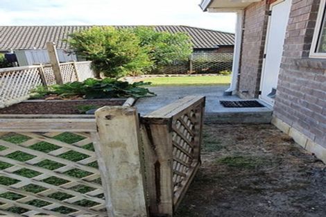 Photo of property in 5 The Boulevard, Red Beach, 0932