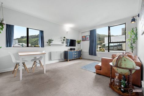 Photo of property in Hobson Court Flats, 51/70 Hobson Street, Thorndon, Wellington, 6011