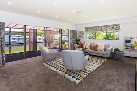 Photo of property in 15 Haylock Grove, Totara Park, Upper Hutt, 5018