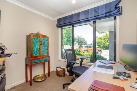 Photo of property in 152 Aerodrome Road, Dannevirke, 4972