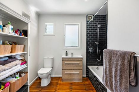 Photo of property in 10 Allen Road, Grey Lynn, Auckland, 1021