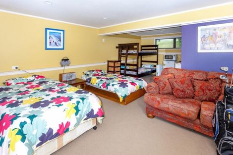 Photo of property in 240 Onemana Drive, Onemana, Whangamata, 3691