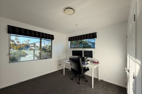 Photo of property in 28 Ballymore Drive, Pinehill, Auckland, 0632