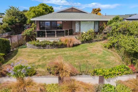 Photo of property in 11 Mersey Street, South Hill, Oamaru, 9400