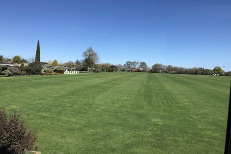 Photo of property in 2/271 Memorial Avenue, Burnside, Christchurch, 8053