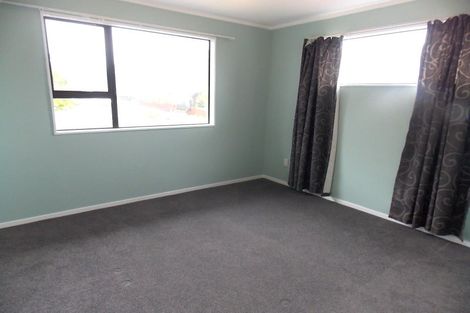 Photo of property in 31 Fenchurch Grove, Stokes Valley, Lower Hutt, 5019