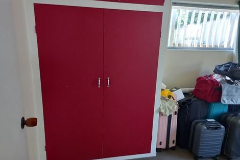 Photo of property in 54d Hungerford Road, Houghton Bay, Wellington, 6023