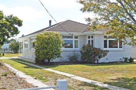 Photo of property in 32 Balmoral Street, Oamaru North, Oamaru, 9400