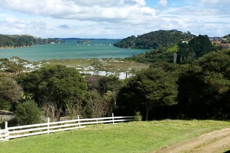 Photo of property in 1a Erua Road, Ostend, Waiheke Island, 1081