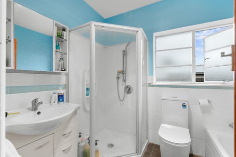 Photo of property in 144 Yaldhurst Road, Sockburn, Christchurch, 8042