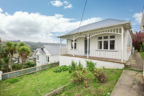 Photo of property in 72 Havelock Street, Kenmure, Dunedin, 9011