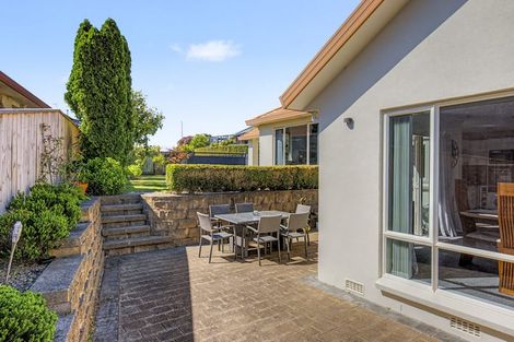 Photo of property in 127 Milne Drive, Paraparaumu, 5032