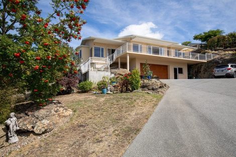 Photo of property in 16 Aronui Road, Bridge Hill, Alexandra, 9320