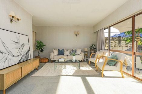 Photo of property in 2/6 Lindsay Street, Havelock North, 4130