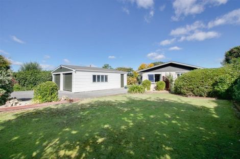 Photo of property in 64 Shrimpton Road, Haumoana, 4102
