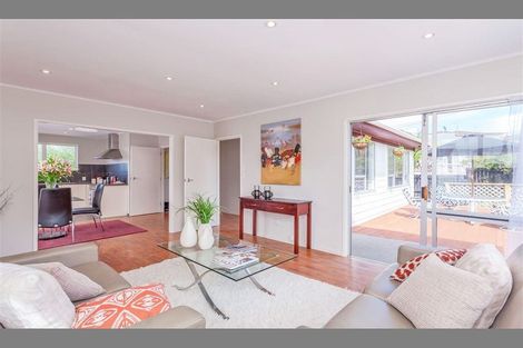 Photo of property in 51 Triangle Road, Massey, Auckland, 0614