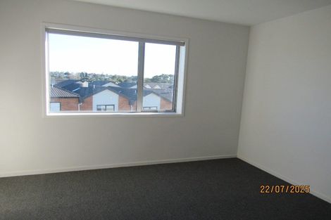 Photo of property in 72 Niu Lane, Te Atatu South, Auckland, 0610