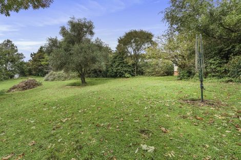 Photo of property in 1135 Richmond Road, Everett Park, Inglewood, 4389