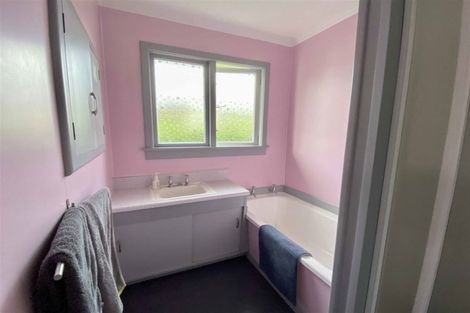 Photo of property in 128 Derwent Crescent, Glengarry, Invercargill, 9810