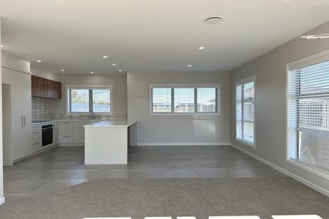 Photo of property in 10 George Yee Place, Taradale, Napier, 4112