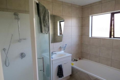 Photo of property in 36 Poplar Grove, Whalers Gate, New Plymouth, 4310