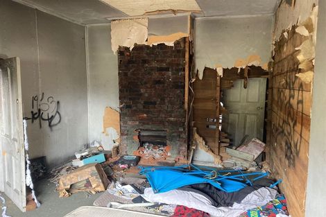 Photo of property in 9 Bristol Street, Pareora, 7912