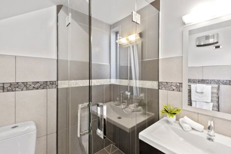 Photo of property in 19 Penhelig Place, Burnside, Christchurch, 8053