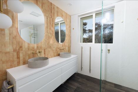 Photo of property in 50 Rodeo Drive, Redvale, Albany, 0794