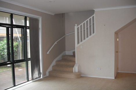 Photo of property in Tuscany Towers, 79/1 Ambrico Place, New Lynn, Auckland, 0600