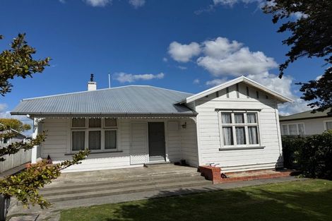 Photo of property in 404 Lascelles Street, Saint Leonards, Hastings, 4120