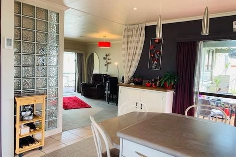 Photo of property in 21 Eton Street, Taradale, Napier, 4112