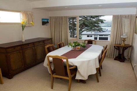 Photo of property in 6 Doon Grove, Papakowhai, Porirua, 5024