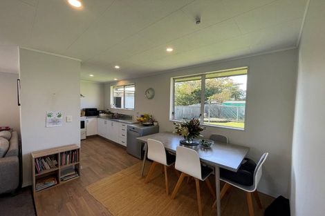 Photo of property in 13 Tawari Street, Inglewood, 4330