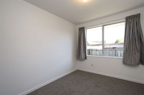 Photo of property in 2/5 Chilton Drive, Mairehau, Christchurch, 8052