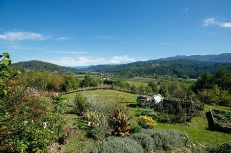 Photo of property in 130 Mytton Heights, Motueka, 7196
