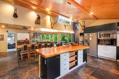 Photo of property in 1 Hart Place, Lake Coleridge, 7572