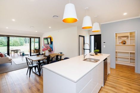 Photo of property in 2 Ashgrove Lane, Ashhurst, 4470