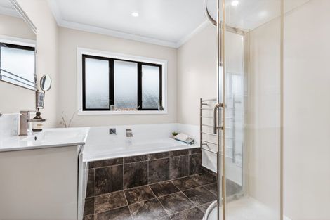 Photo of property in 13 Maison Way, Rangatira Park, Taupo, 3330