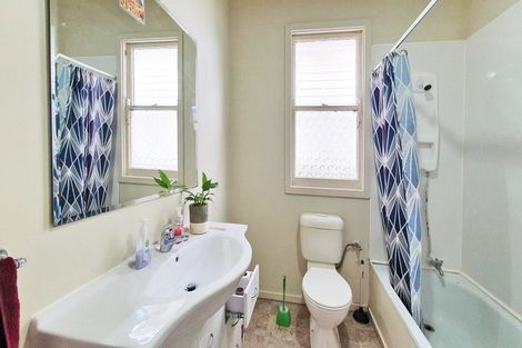 Photo of property in 1/22 Vigor Brown Street, Napier South, Napier, 4110