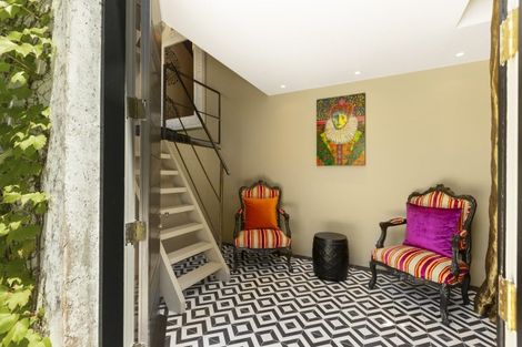 Photo of property in 909 Old North Road, Waimauku, 0882
