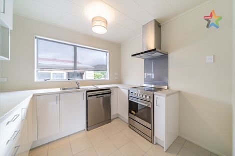 Photo of property in 293a Wellington Road, Wainuiomata, Lower Hutt, 5014